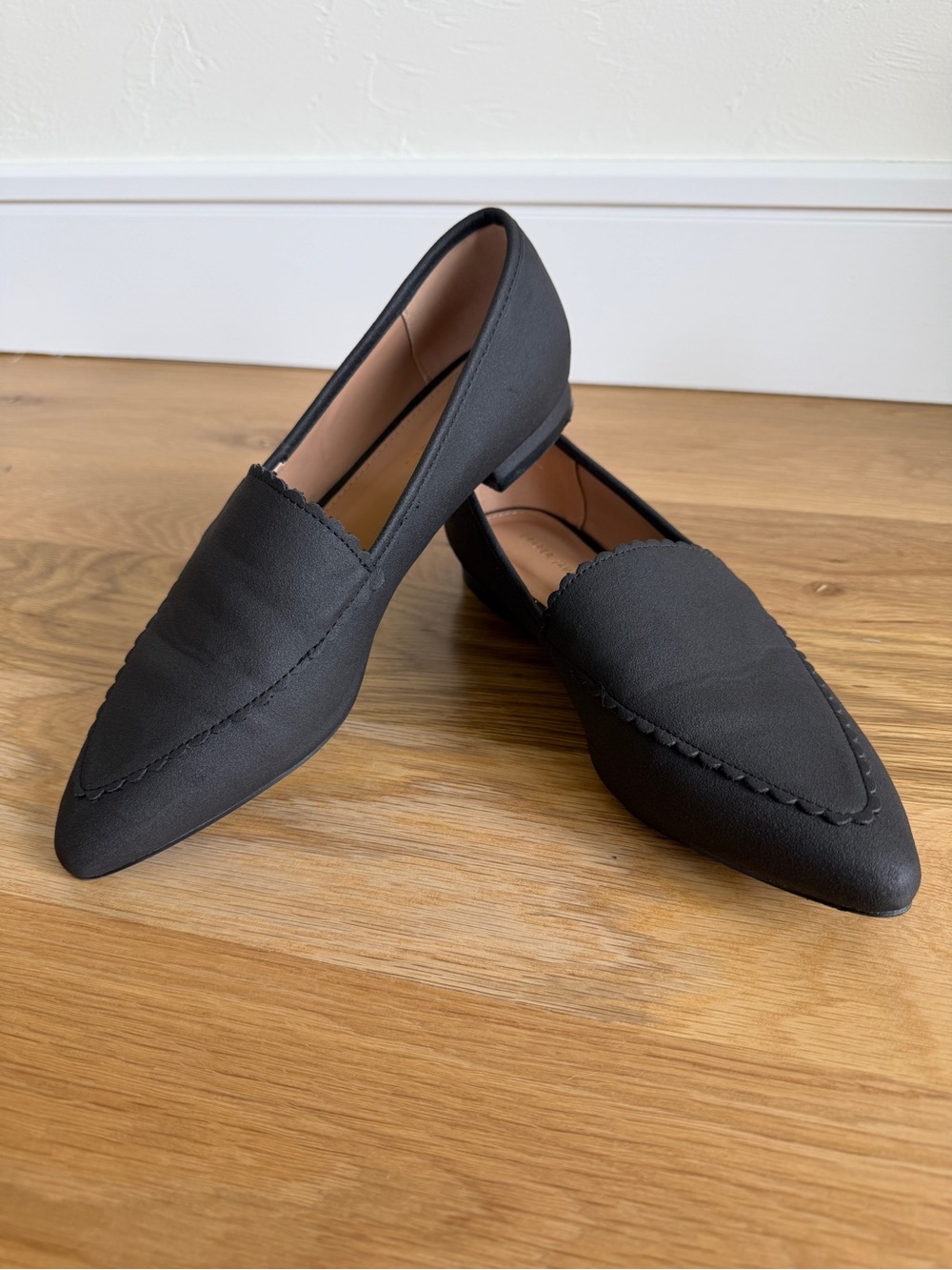 Draper James Windham Black Pointed Loafer Flats - Size 7